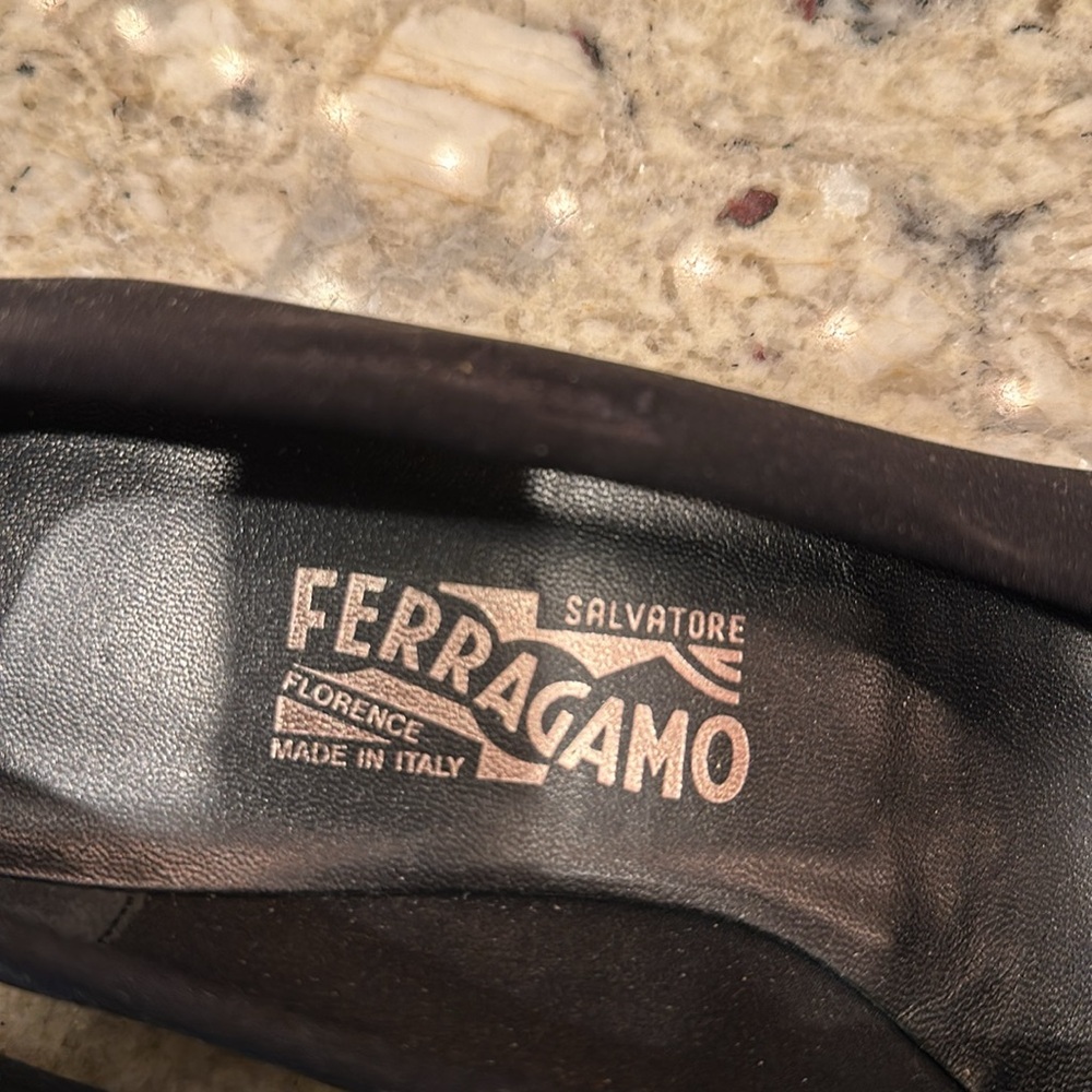 Salvatore Ferragamo flats, black, Sz 9B - Picture 4 of 6